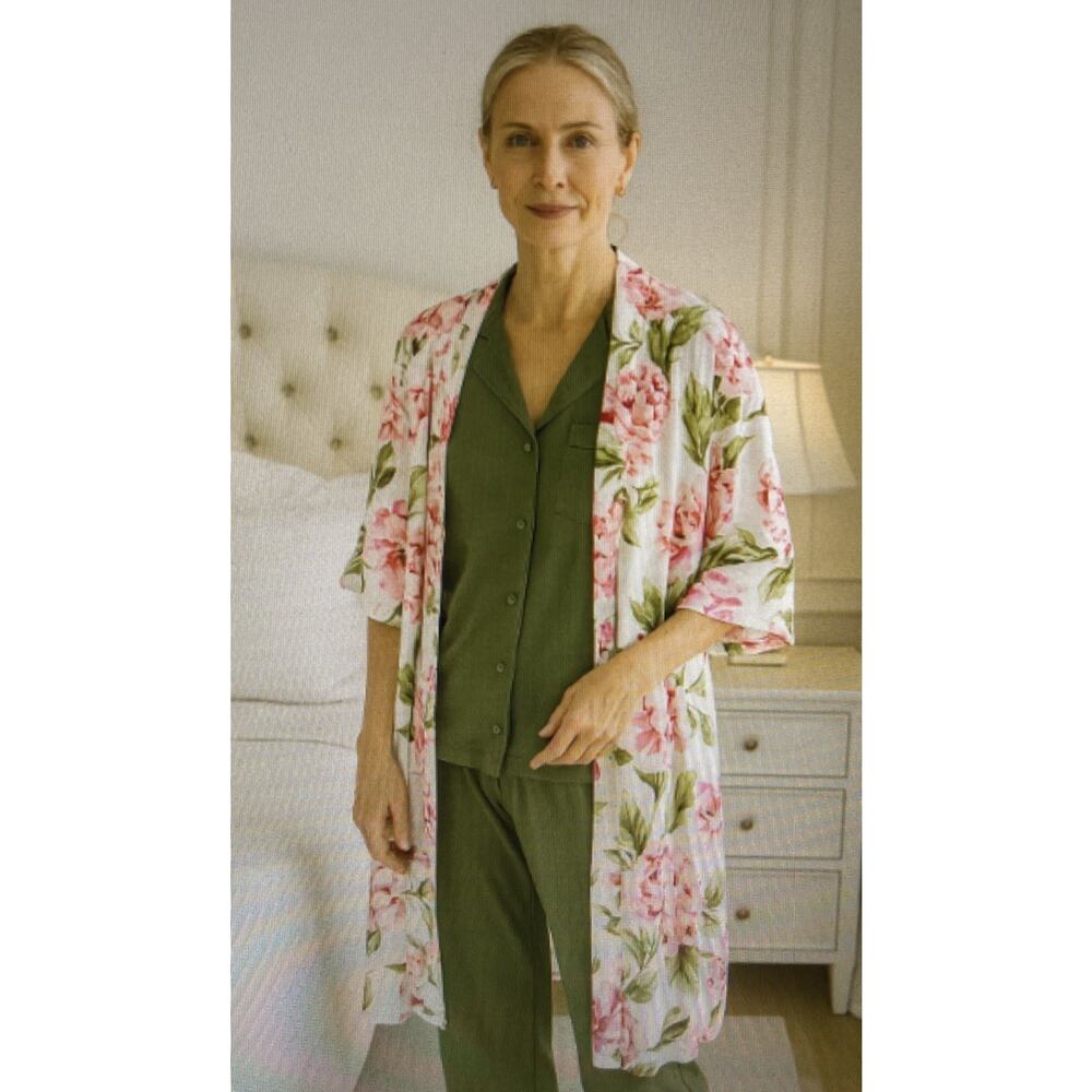 Show me your Mumu floral print robe white pink roses open one size kimono jacket - Picture 1 of 8